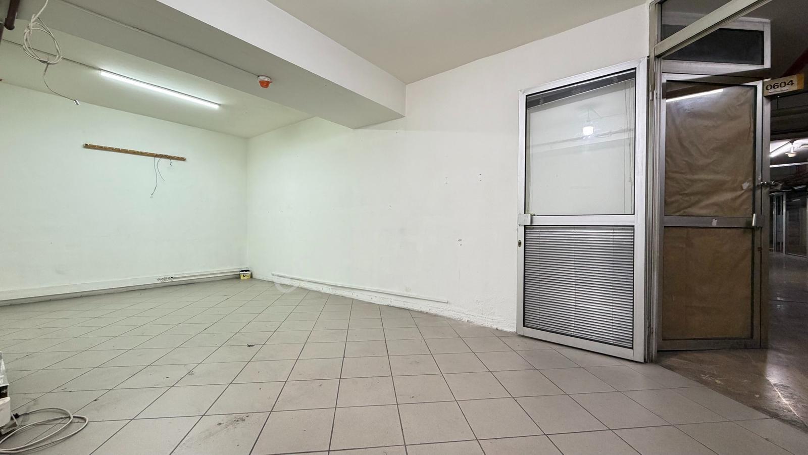 İlka'dan Perpa Ticaret Merkezinde A Blok 6.kat Kiralık Ofis - Görsel 2