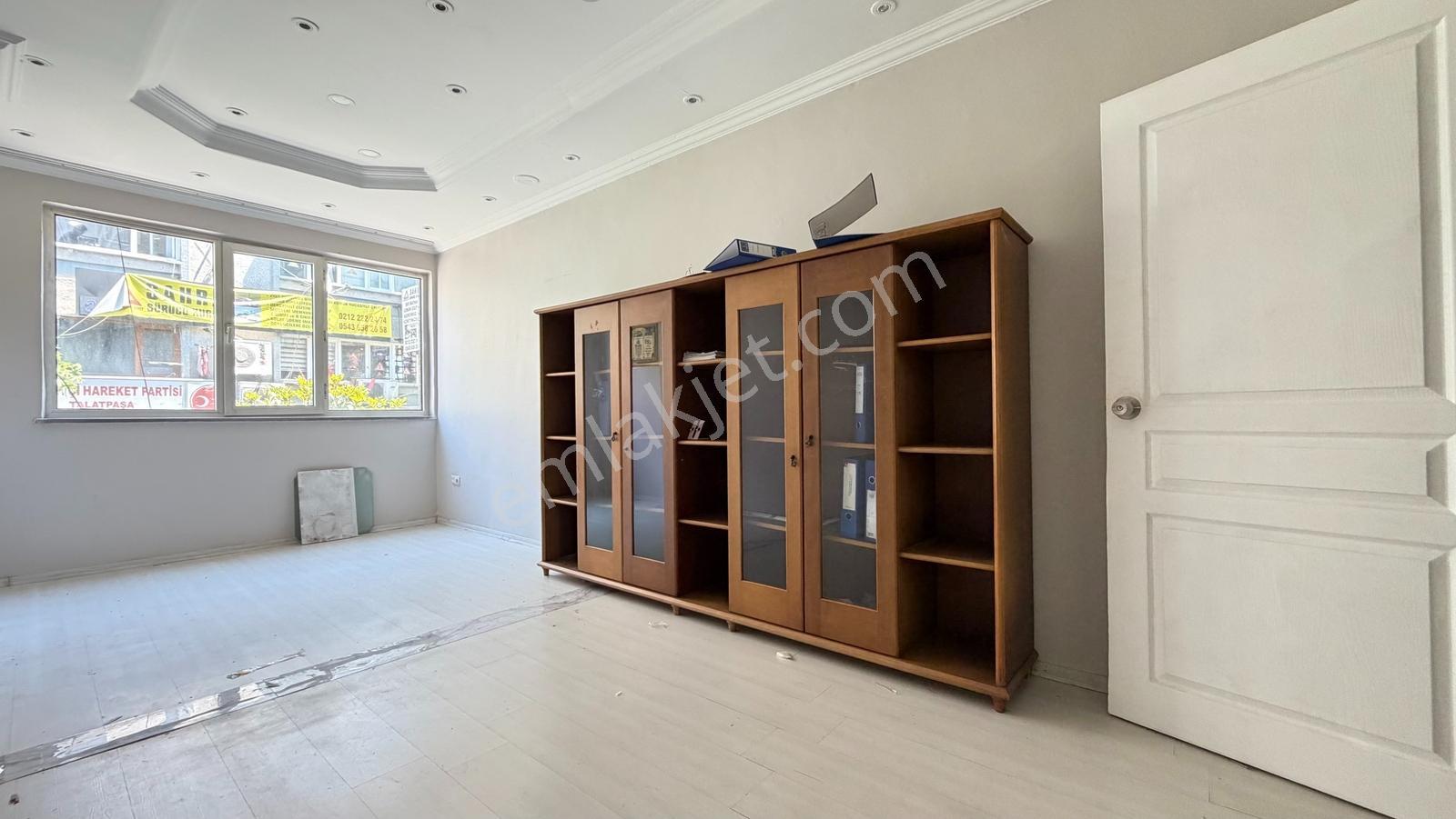 İlka'dan Aslangazi Caddesi'nde 60m2 Kiralık Dükkan Merkezi Konum - Görsel 7