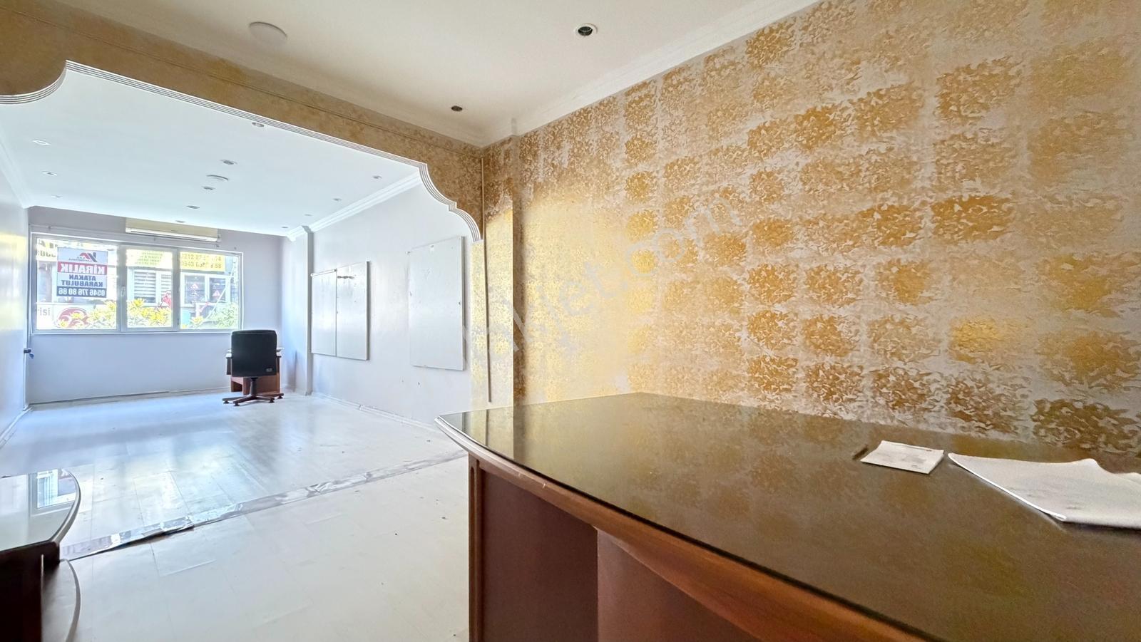 İlka'dan Aslangazi Caddesi'nde 60m2 Kiralık Dükkan Merkezi Konum - Görsel 13
