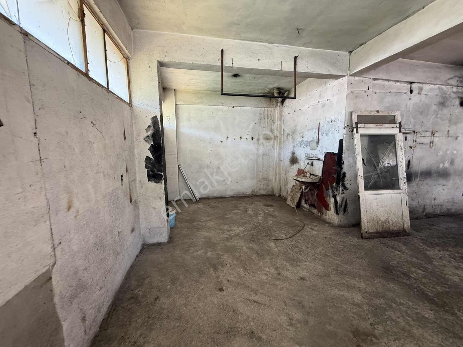 Resuloğlu Emlak'tan Bucak Mah. Kiralık Depo - Görsel 10
