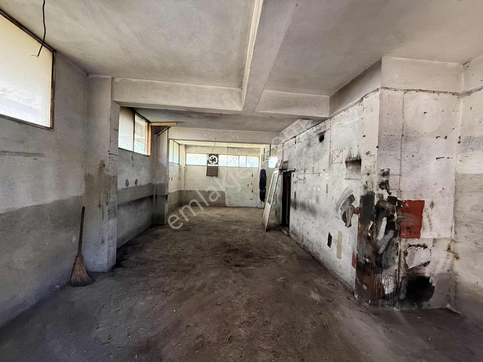 Resuloğlu Emlak'tan Bucak Mah. Kiralık Depo - Görsel 6