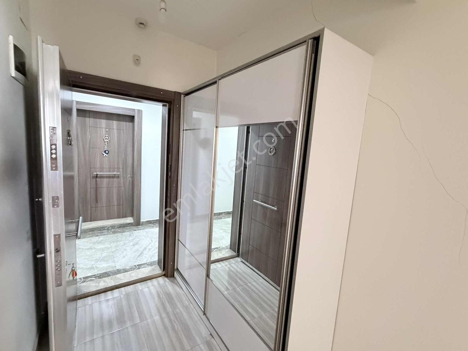 Dündar'dan Hanedan Sitesinde Kiralık Eşyalı 1+1 Daire - Görsel 23