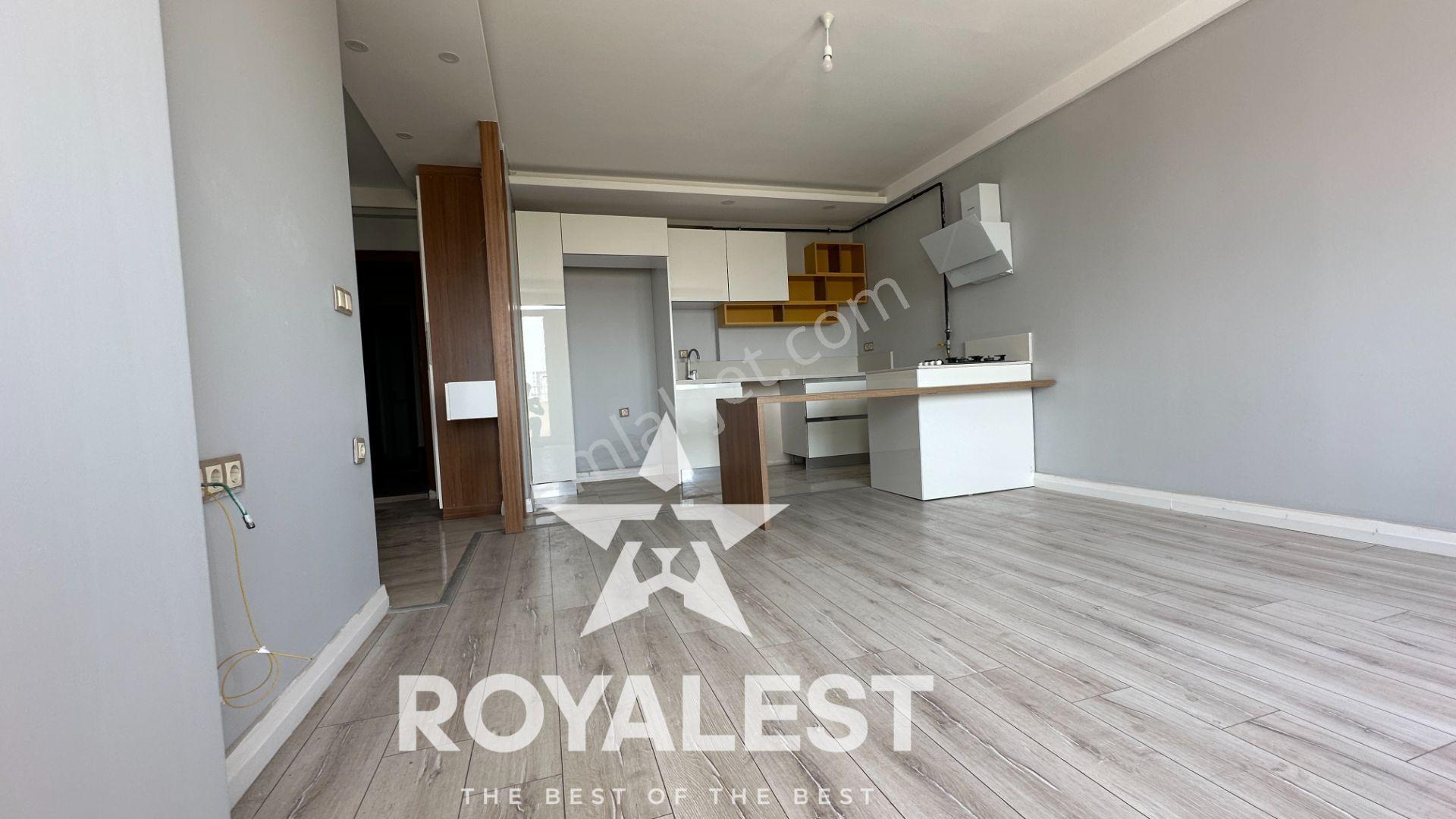 Royalestten Site İcerisinde Havuzlu Cazip Kiralık Daire - Görsel 2