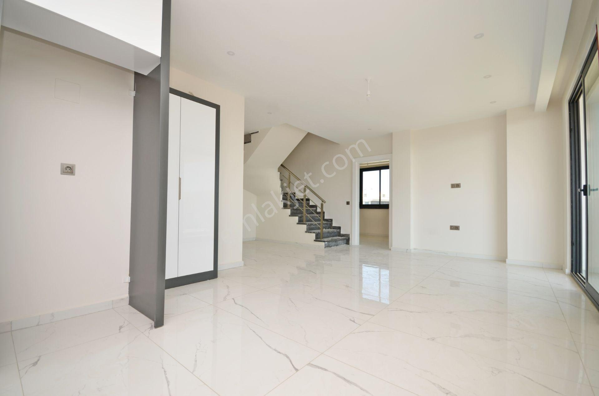 Alanya / Avsallar’da Satılık Muhteşem 4+1 Lüks Penthouse - Görsel 3