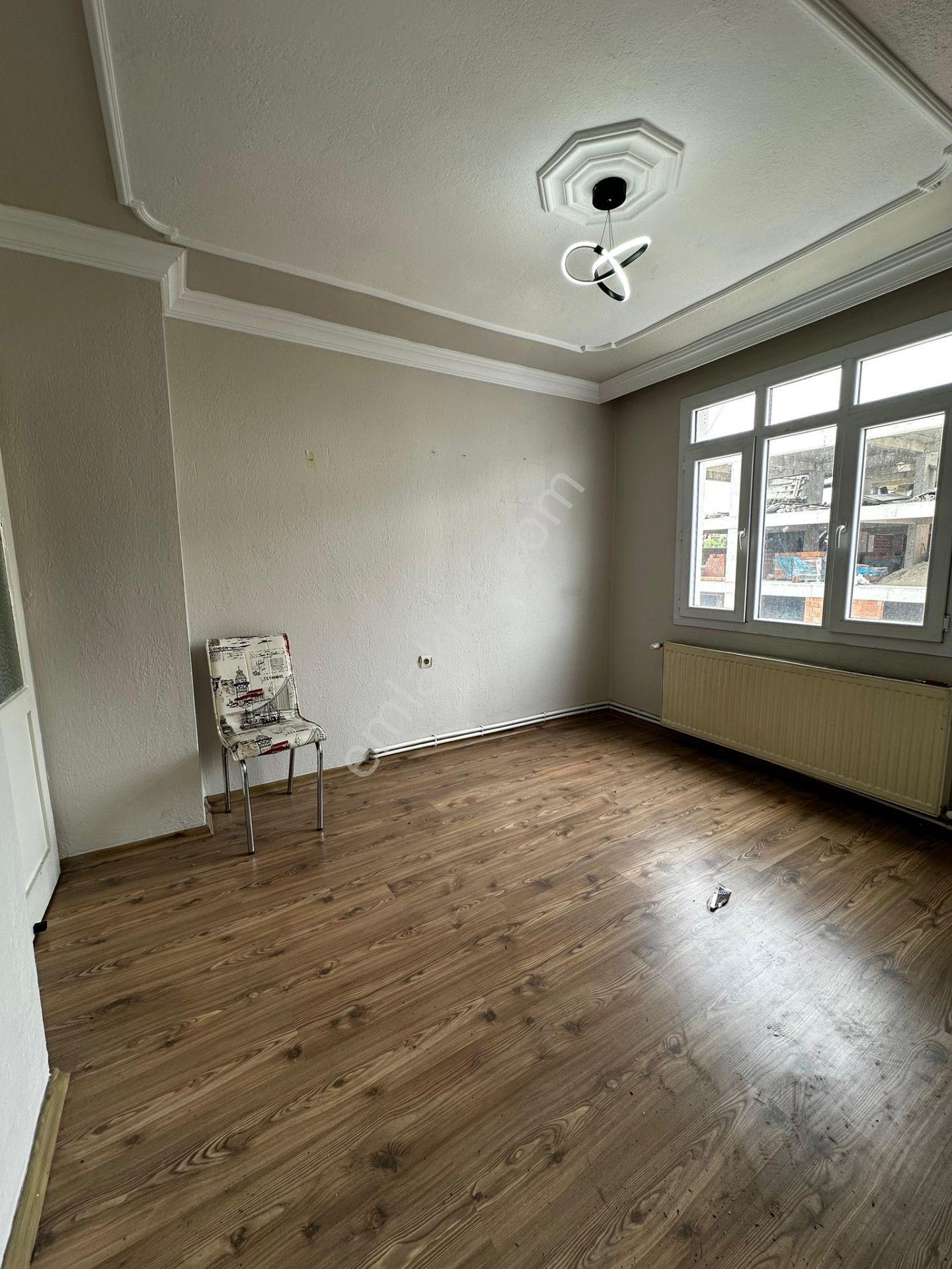 Turgutlu Kiralık Acarlar Mah 130m2 3. Ara Kat 4 Balkonlu Doğalgazlı Daire - Görsel 15