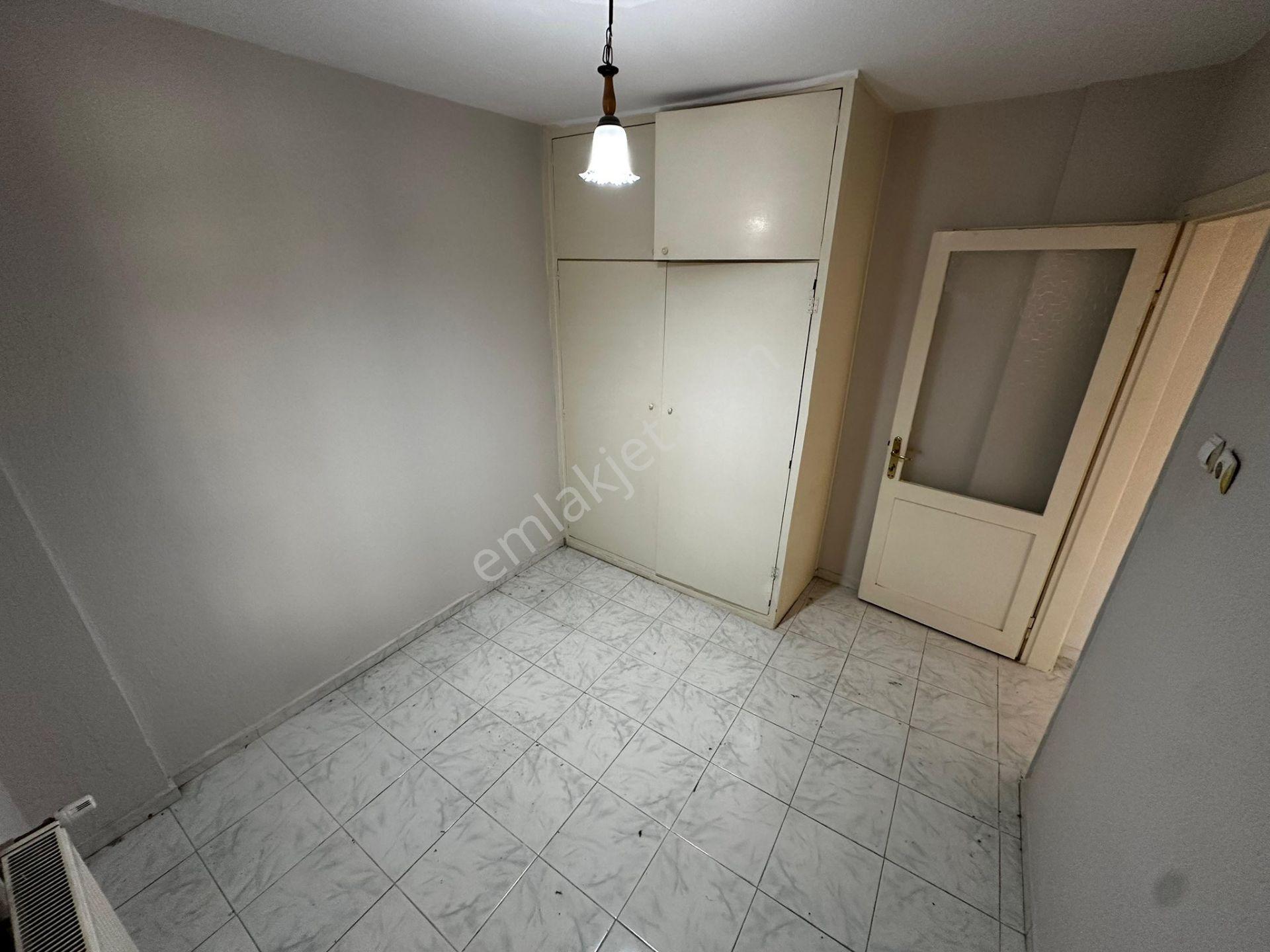 Turgutlu Kiralık Acarlar Mah 130m2 3. Ara Kat 4 Balkonlu Doğalgazlı Daire - Görsel 7