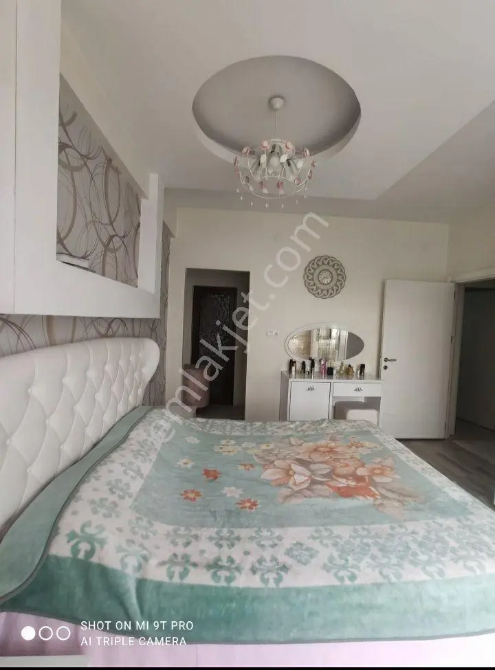 Med Lıfe Gayrımenkulden Şatopark Arkası Acıl Satılık 3+1 Daıre - Görsel 12