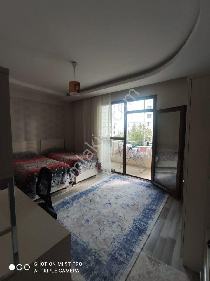 Med Lıfe Gayrımenkulden Şatopark Arkası Acıl Satılık 3+1 Daıre - Görsel 7