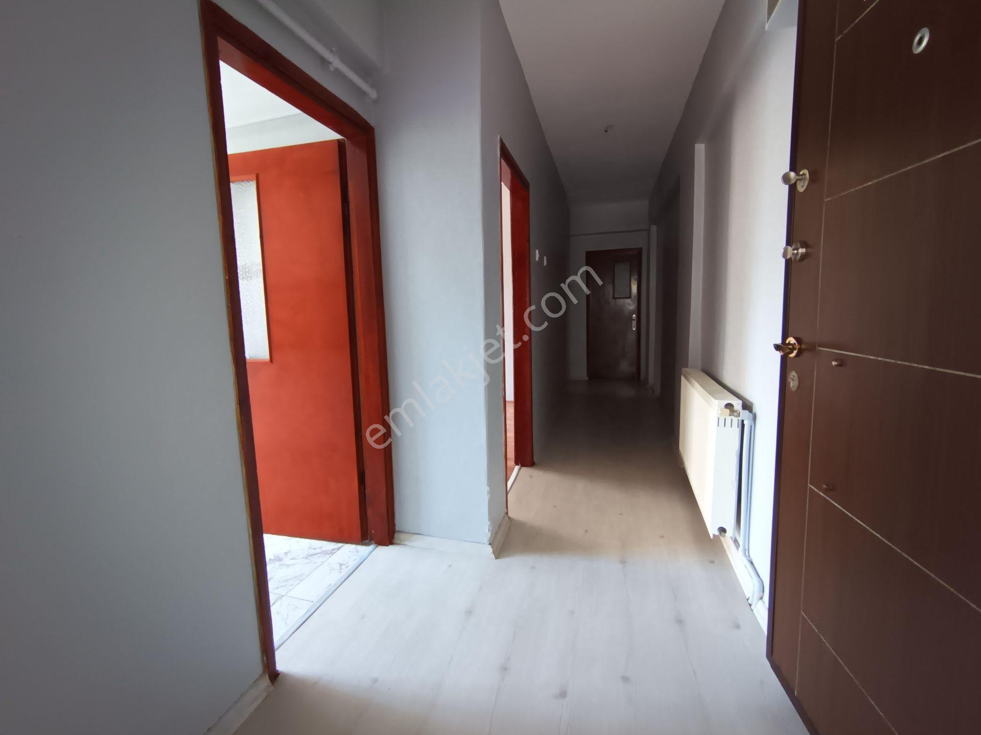 Engindeniz Emlak'tan Sarıkumda Kiralık 2+1 Temiz Daire - Görsel 8