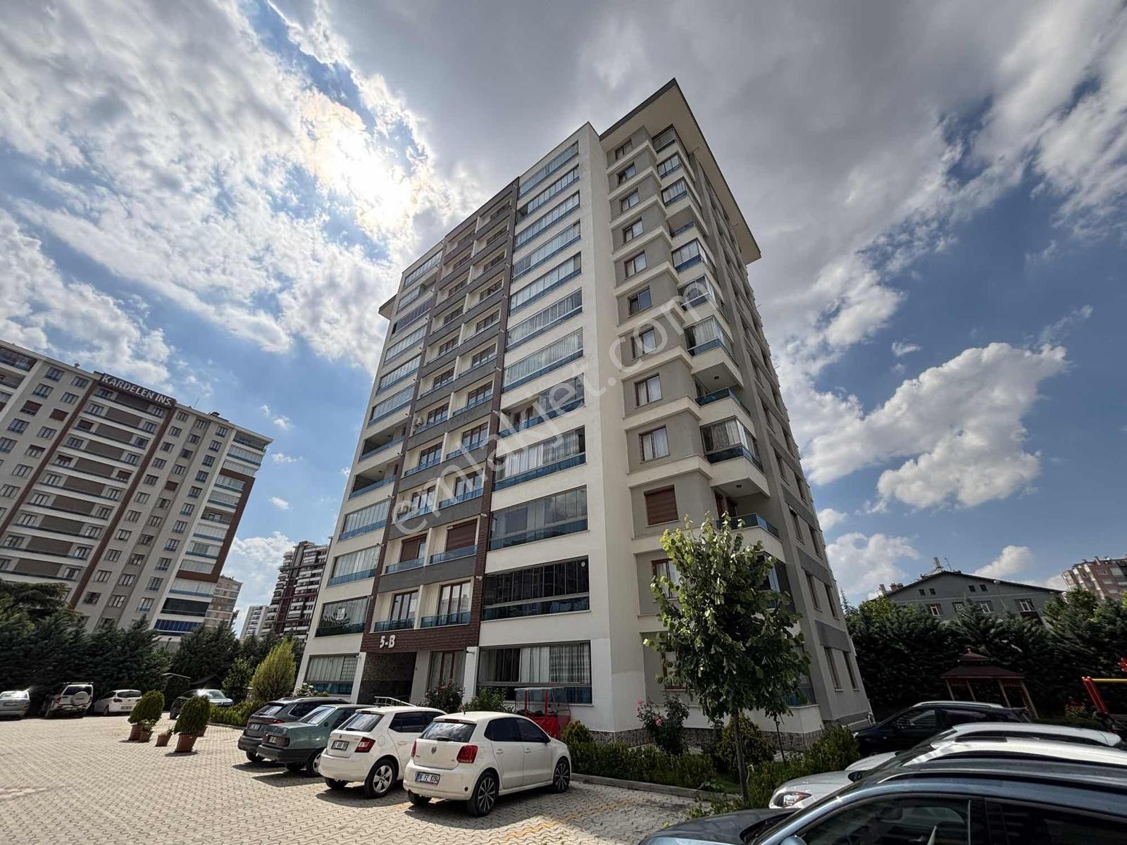 Şefikcan Parkı Yakını Site İçersinde Geniş 3+1 Aile Dairesi - Görsel 18