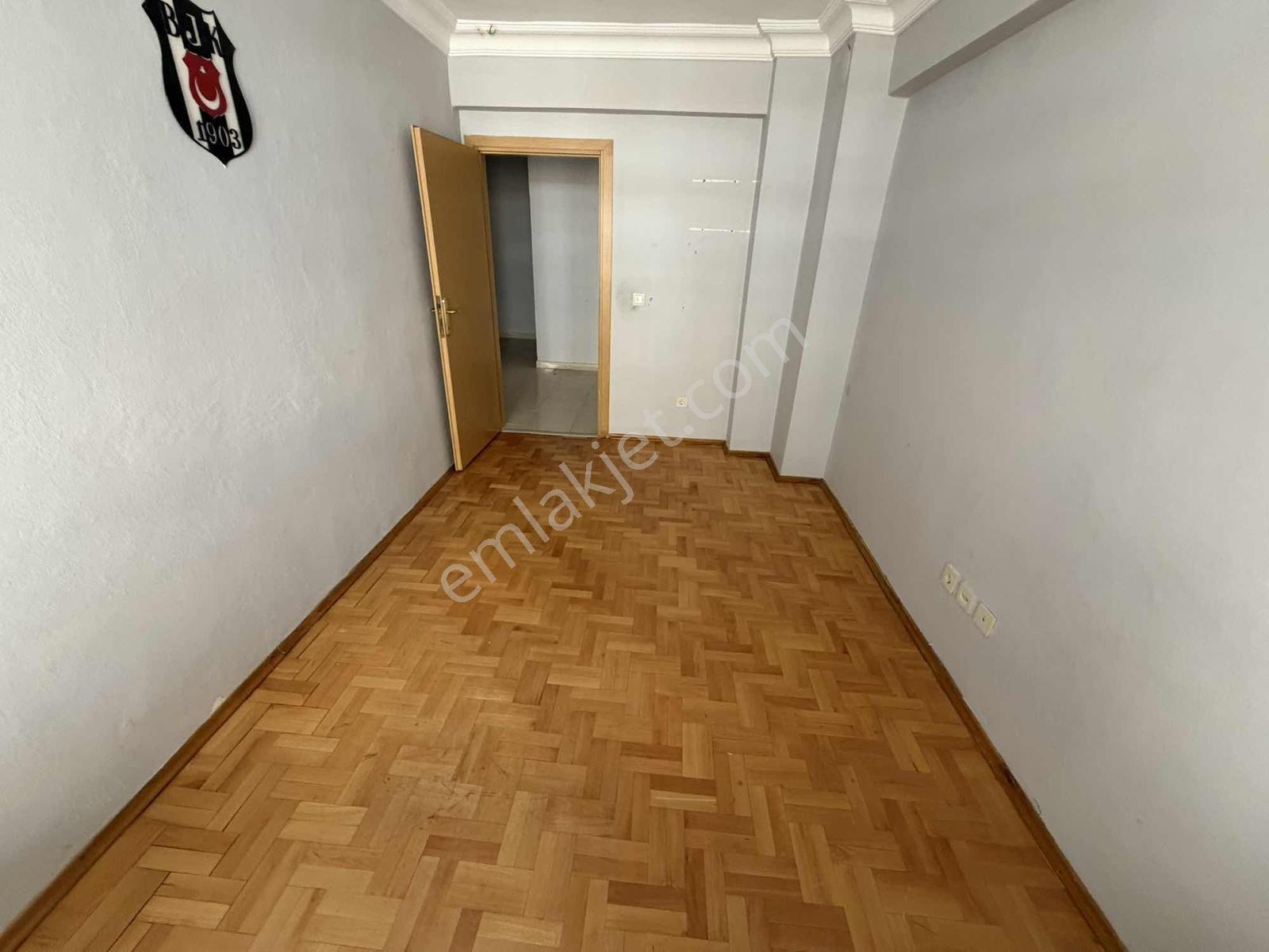 F-l Emlaktan Emaar Avm Libadiye Yakını 3+1 Elit Sitede Önü Açık - Görsel 26