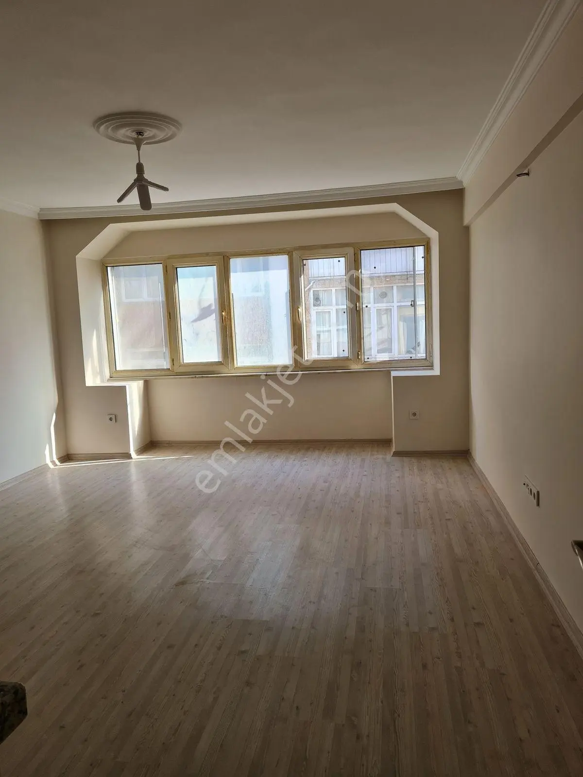 Kadıköy Altıyol Çilek Sokak Ta 1. Kat Daire - Görsel 3