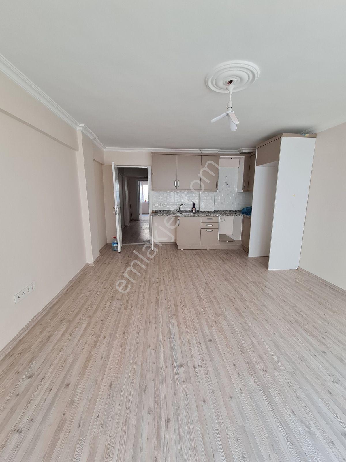 Kadıköy Altıyol Çilek Sokak Ta 1. Kat Daire - Görsel 8