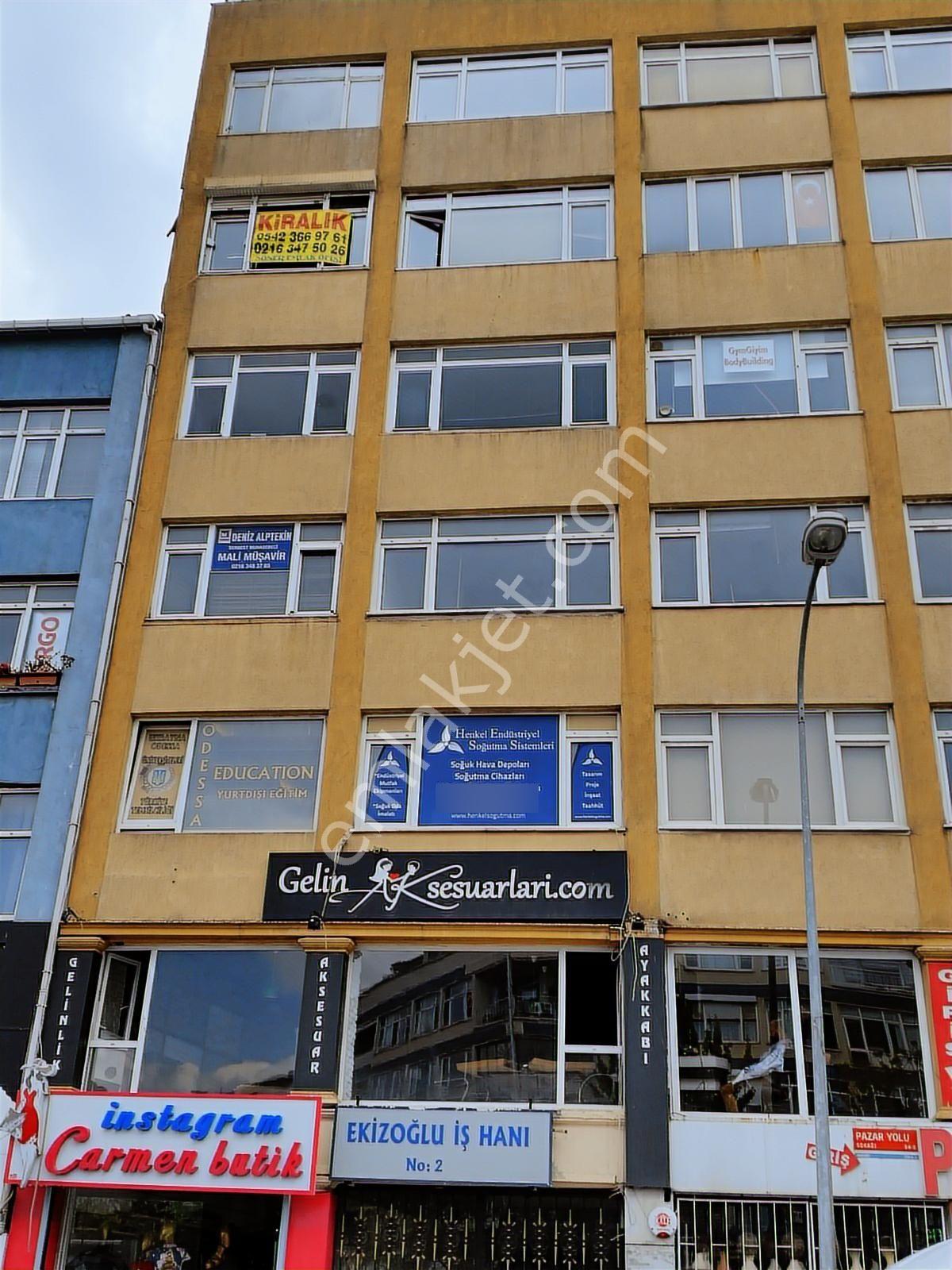 Kadıköy Altıyolda Ana Caddede İş Hanında Kiralık Ofis - Görsel 8