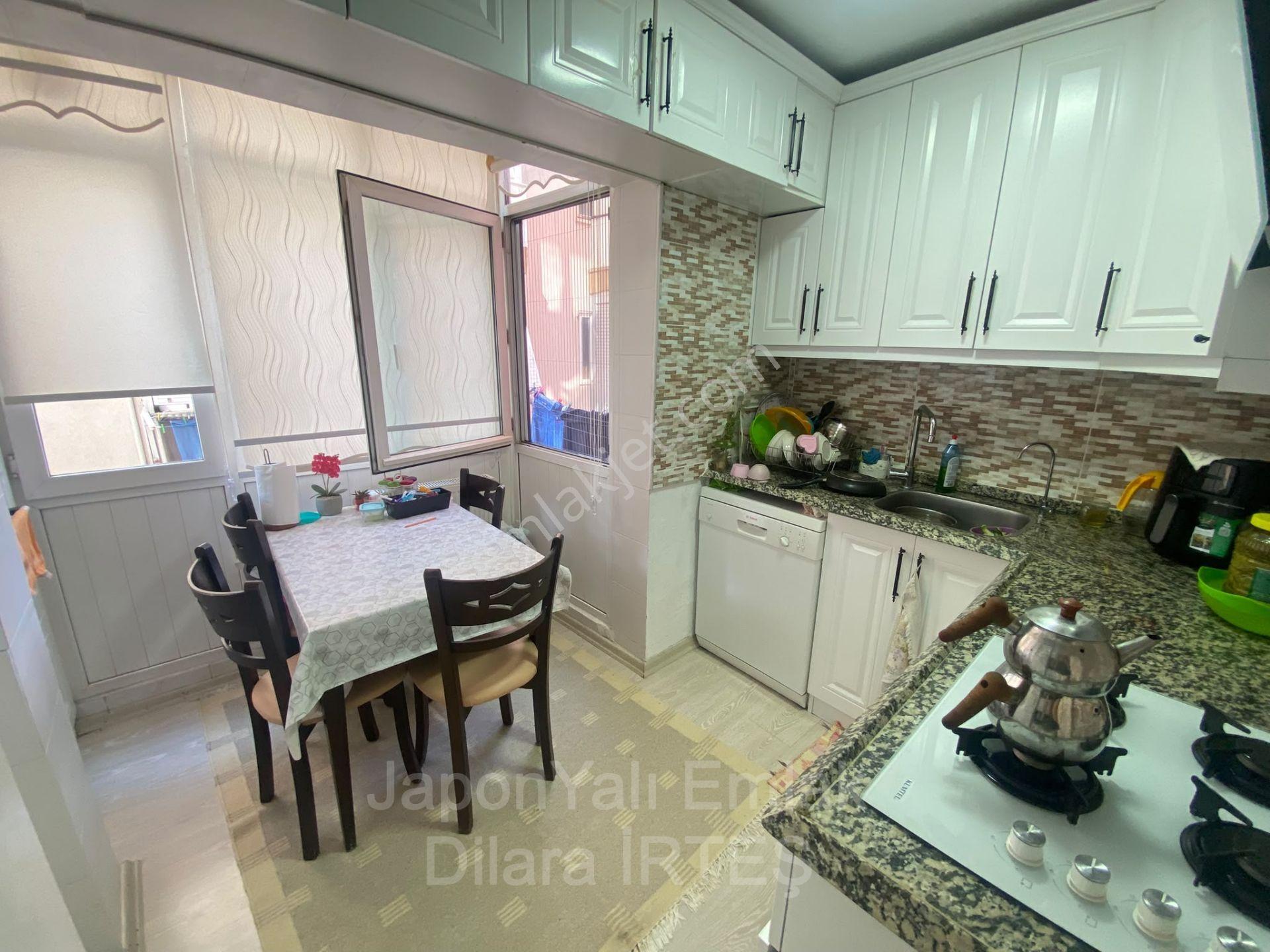 Göztepe Basınsitesi’nde Tenis Kortu Karşısında 3+1 Tadilatlı Satılık Daire - Görsel 11