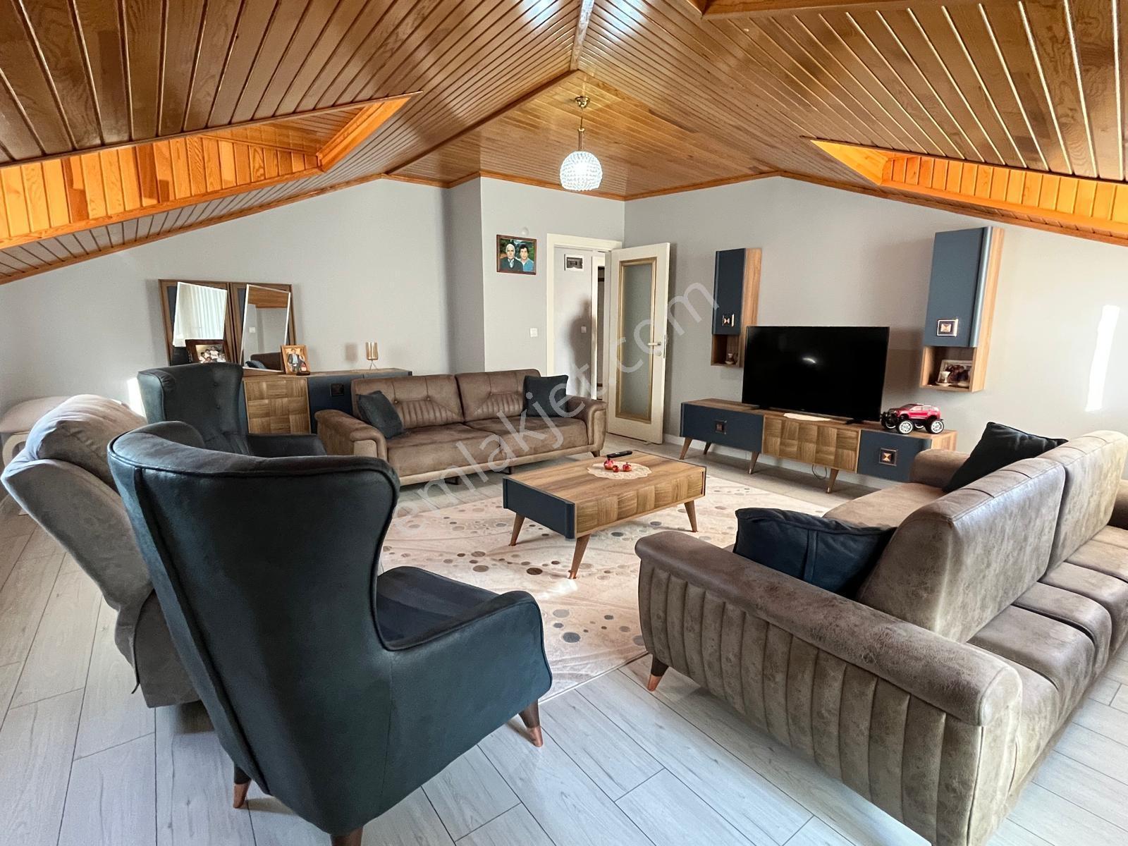 Mimar Sinan'da Lüks 5+2 Çatı Dubleks, 230m², Cadde Üzeri - Görsel 10