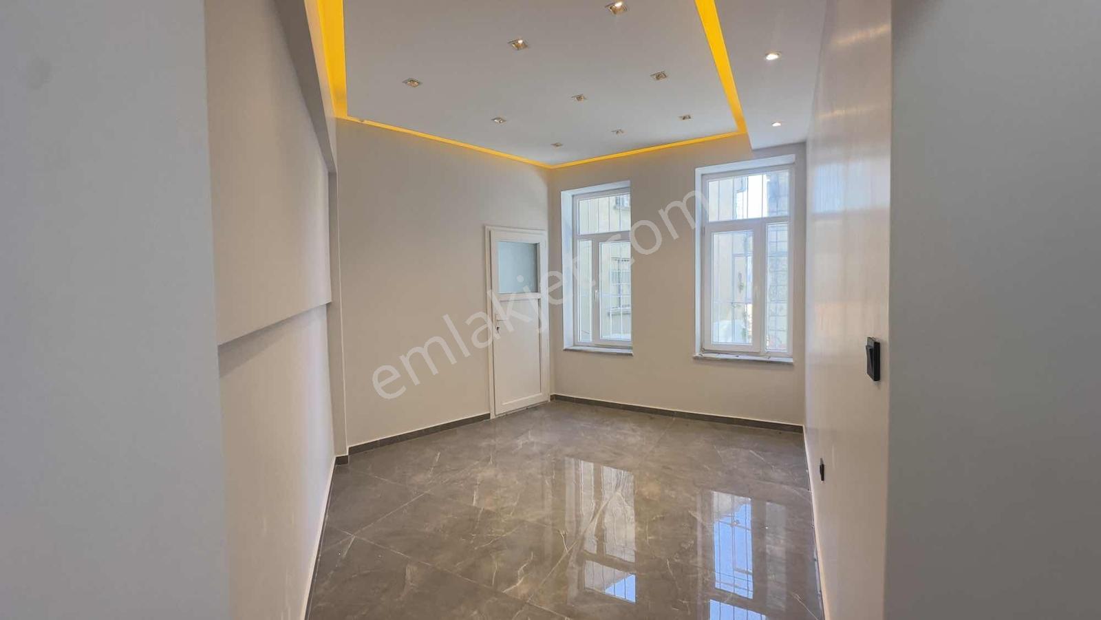Başokur'dan Kapalı Çarşı Yanı Full Yapılı Kiralık 1+1 Ofis Katı - Görsel 8