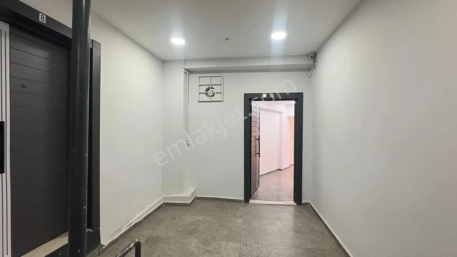 Başokur'dan Kapalı Çarşı Yanı Full Yapılı Kiralık 1+1 Ofis Katı - Görsel 4