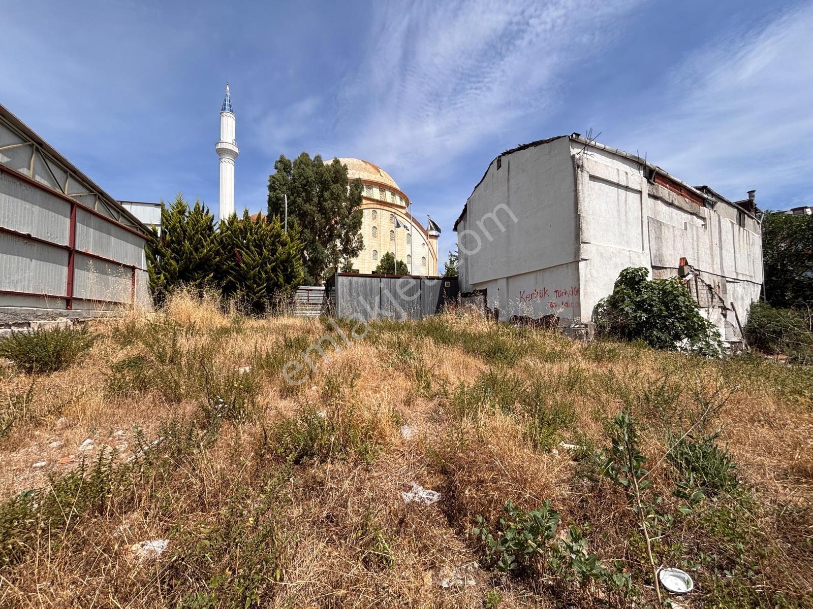Ataşehir Esatpaşa Mahallesi 40 M2 Satılık Arsa Yatırım Fırsat