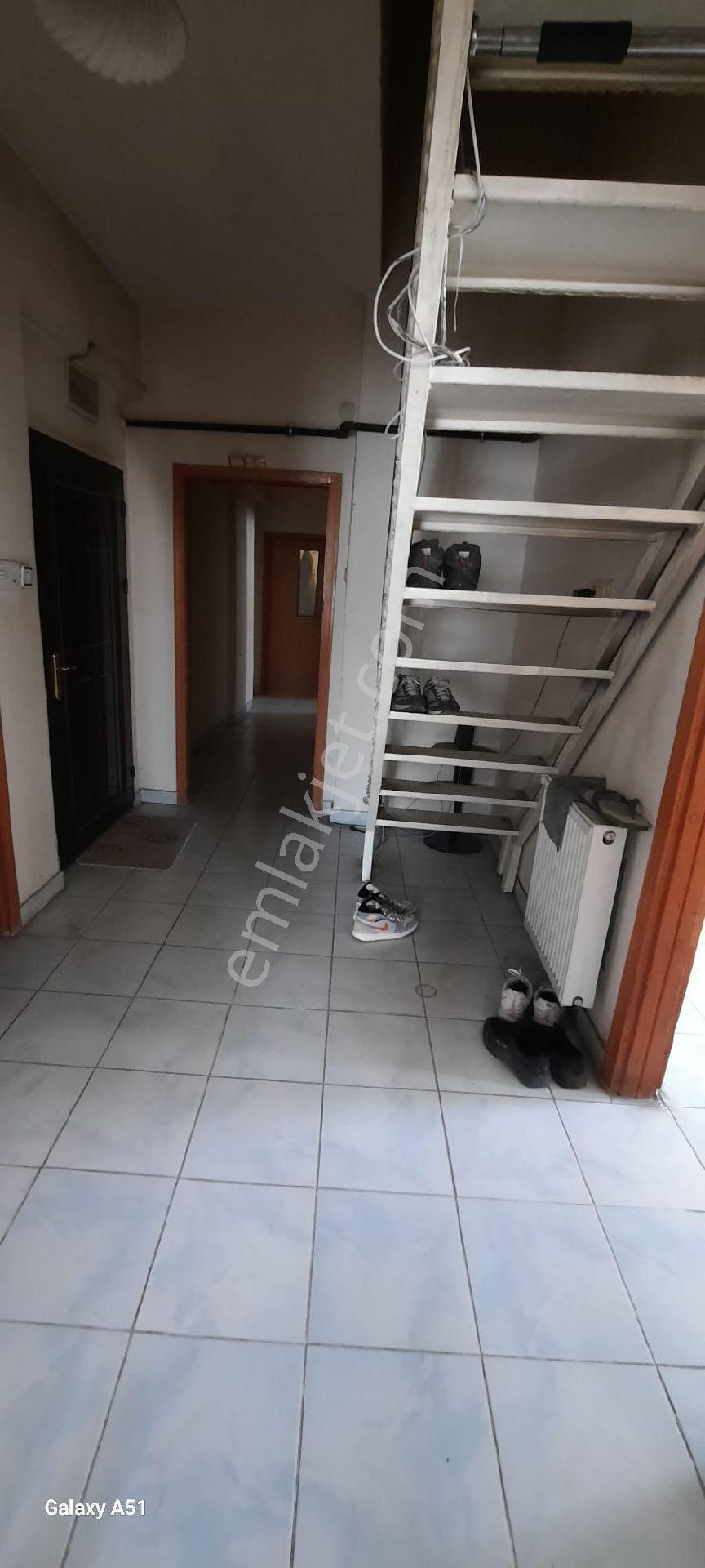 Mithatpaşa Mahallesi 4+2 Dubleks Kiralık Eşyalı Daire - Görsel 6