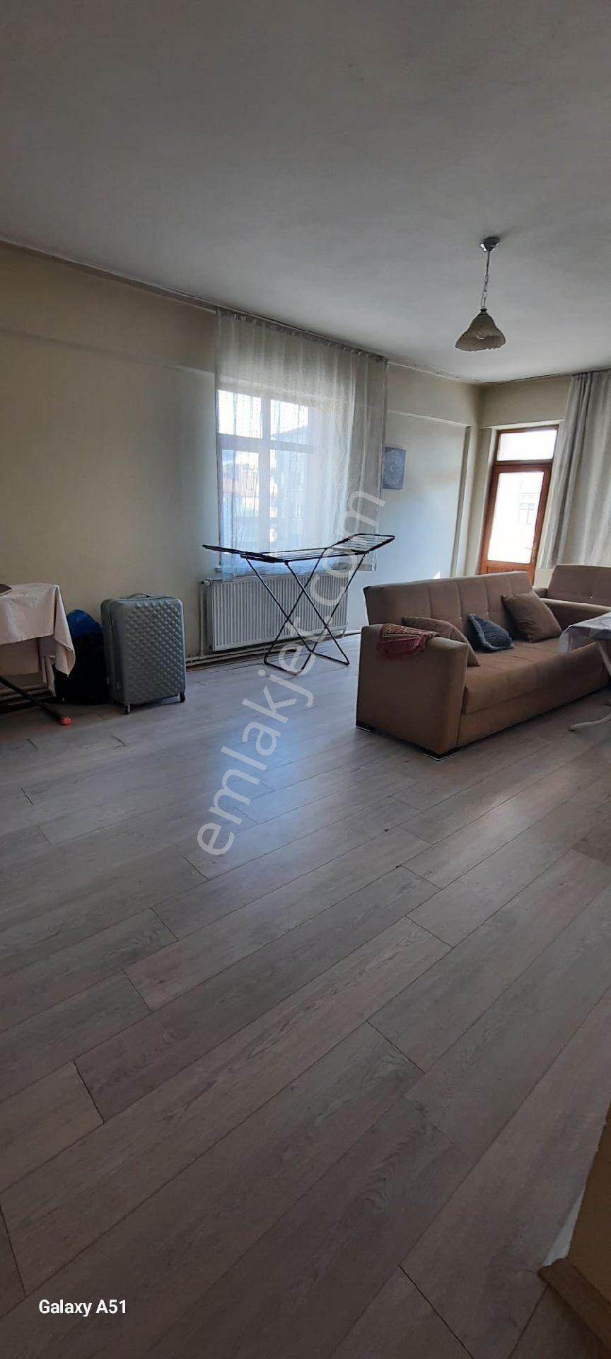 Mithatpaşa Mahallesi 4+2 Dubleks Kiralık Eşyalı Daire - Görsel 7