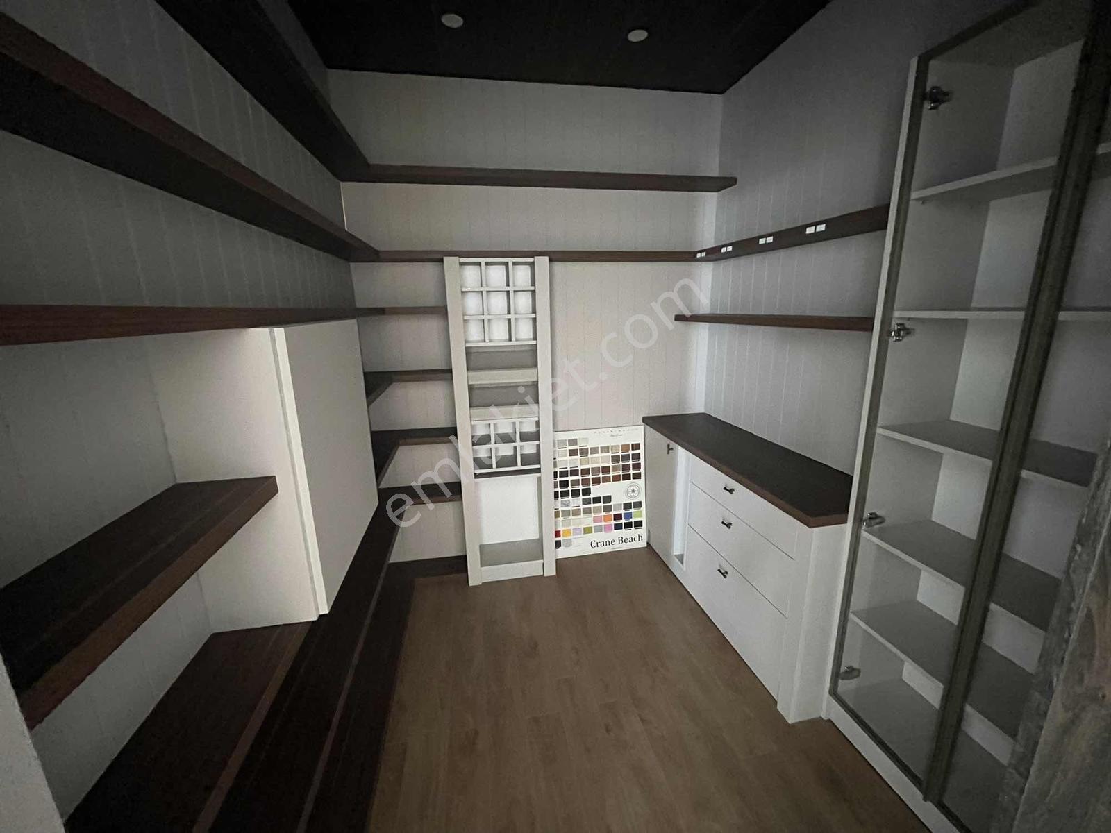 Ortakentte Yalıkavak Yolunda Kiralık 160 M2 Dükkan - Görsel 10