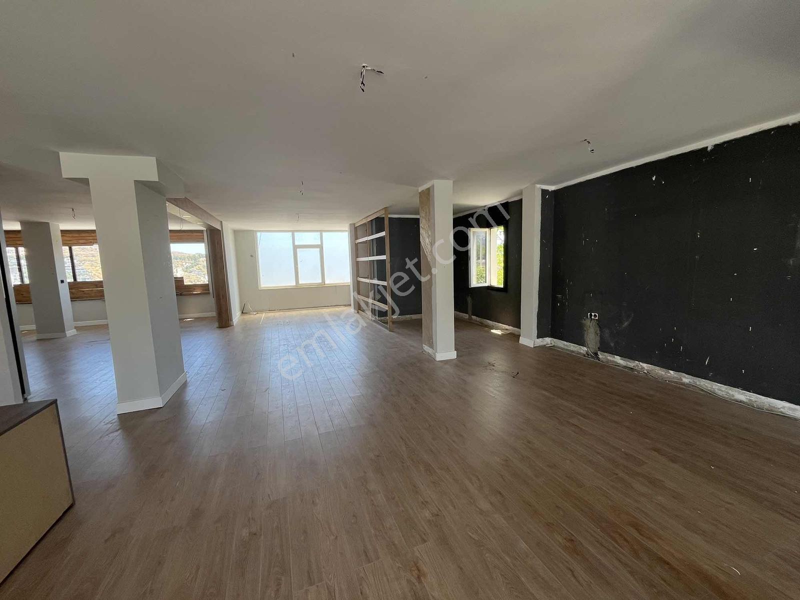 Ortakentte Yalıkavak Yolunda Kiralık 160 M2 Dükkan - Görsel 22