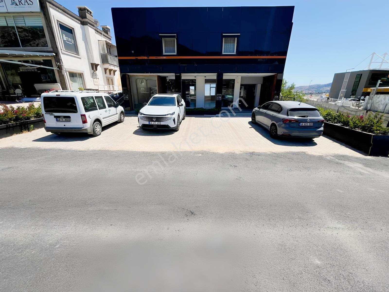 Ortakentte Yalıkavak Yolunda Kiralık 80 M2 Dükkan - Görsel 34