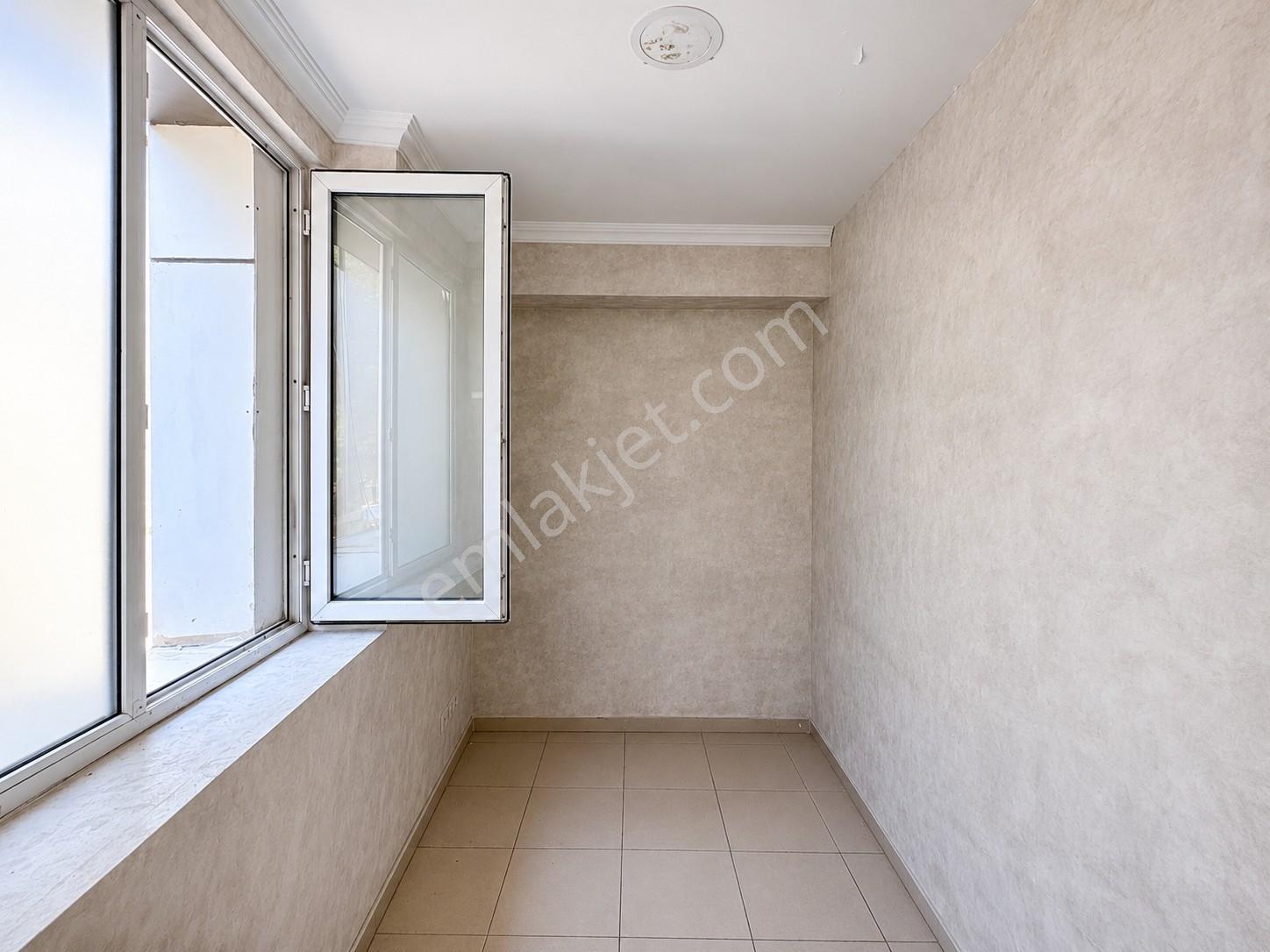 İzmit Merkez Cumhuriyet Caddesinde Kiralık 3 Katlı İş Yeri - Görsel 6