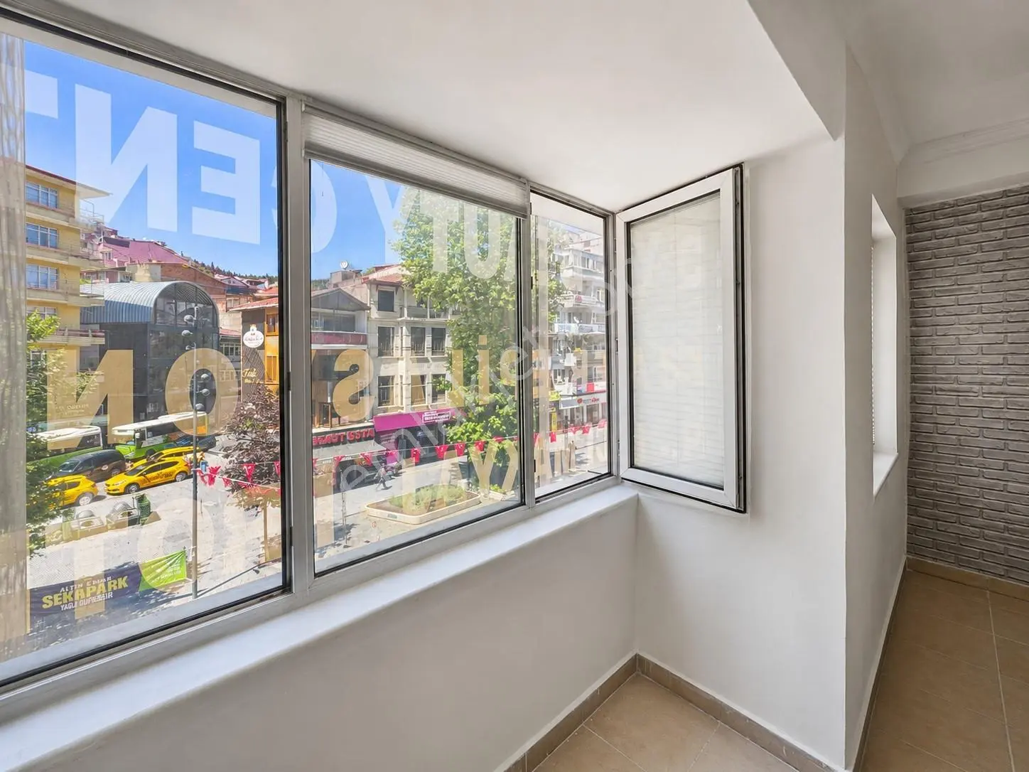 İzmit Merkez Cumhuriyet Caddesinde Kiralık 3 Katlı İş Yeri - Görsel 5