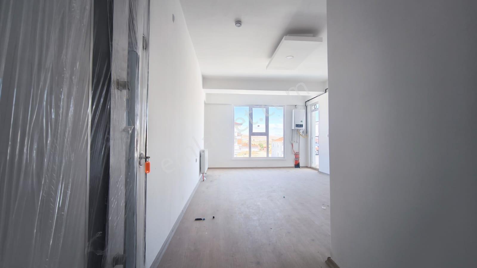 Dumlupınar'da Y. Beyazıt Üniv. Yakını Modern 1+1 Daire Fırsatı - Görsel 5