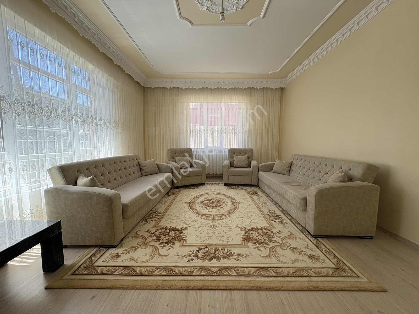 Sille Ak Mahallesi'nde 209 M² 4 Cepheli Geniş 3+1 Fırsat Daire!! - Görsel 7