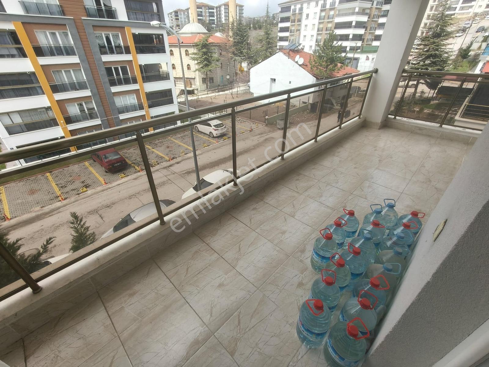 Yılmazer'den Başpınar'da Kudüs Parkı Yakını Ara Kat Öncephe 3+1! - Görsel 9