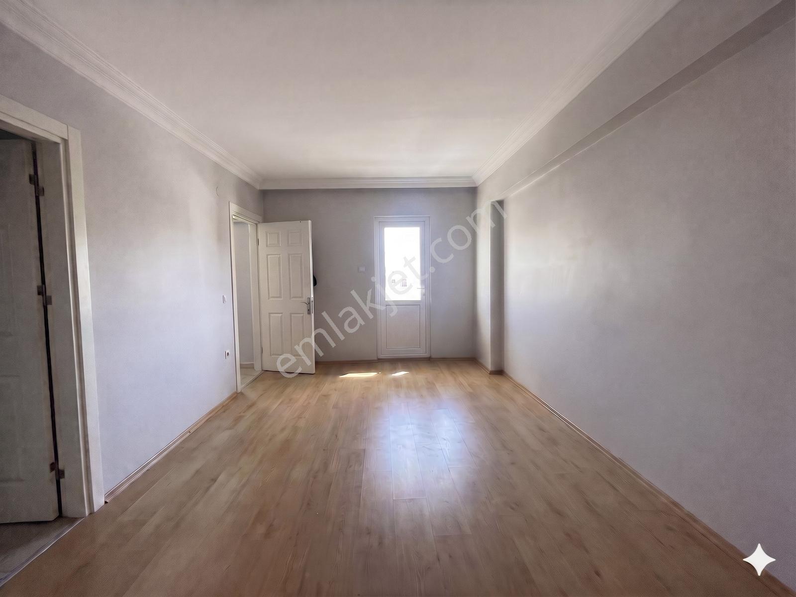 İdenova'dan Yüzüncüyıl Cenk Sitesi 3+1 Havuzlu Geniş Daire - Görsel 24