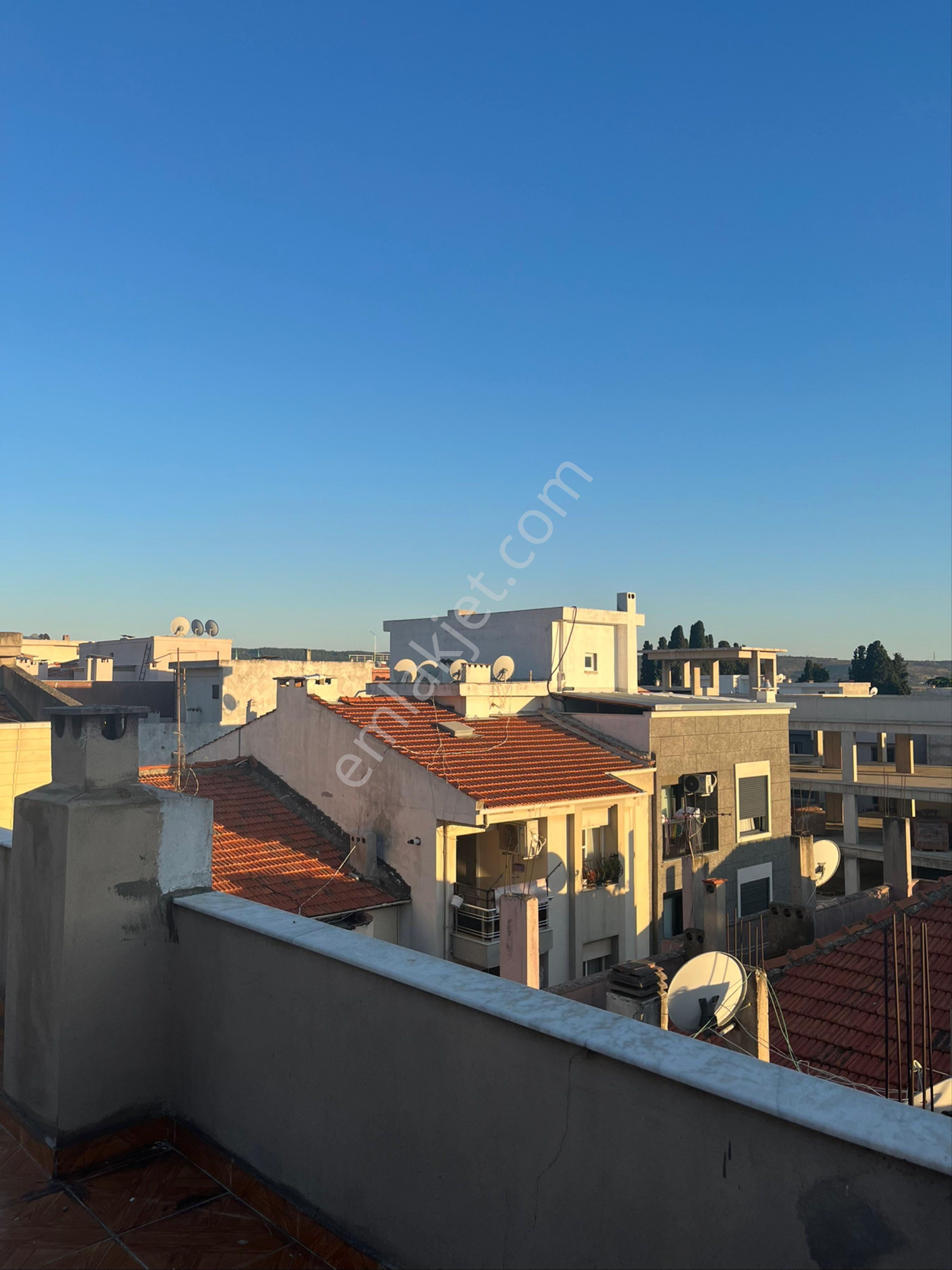 Buca Yaylacık Sahibinden Kiralık Geniş 2+1 - Görsel 17