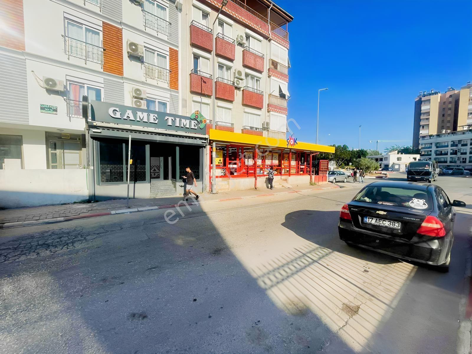 Kafeler Caddesinde Yüksek Cirolu Düşük Kiralı Oyun Salonu - Görsel 18
