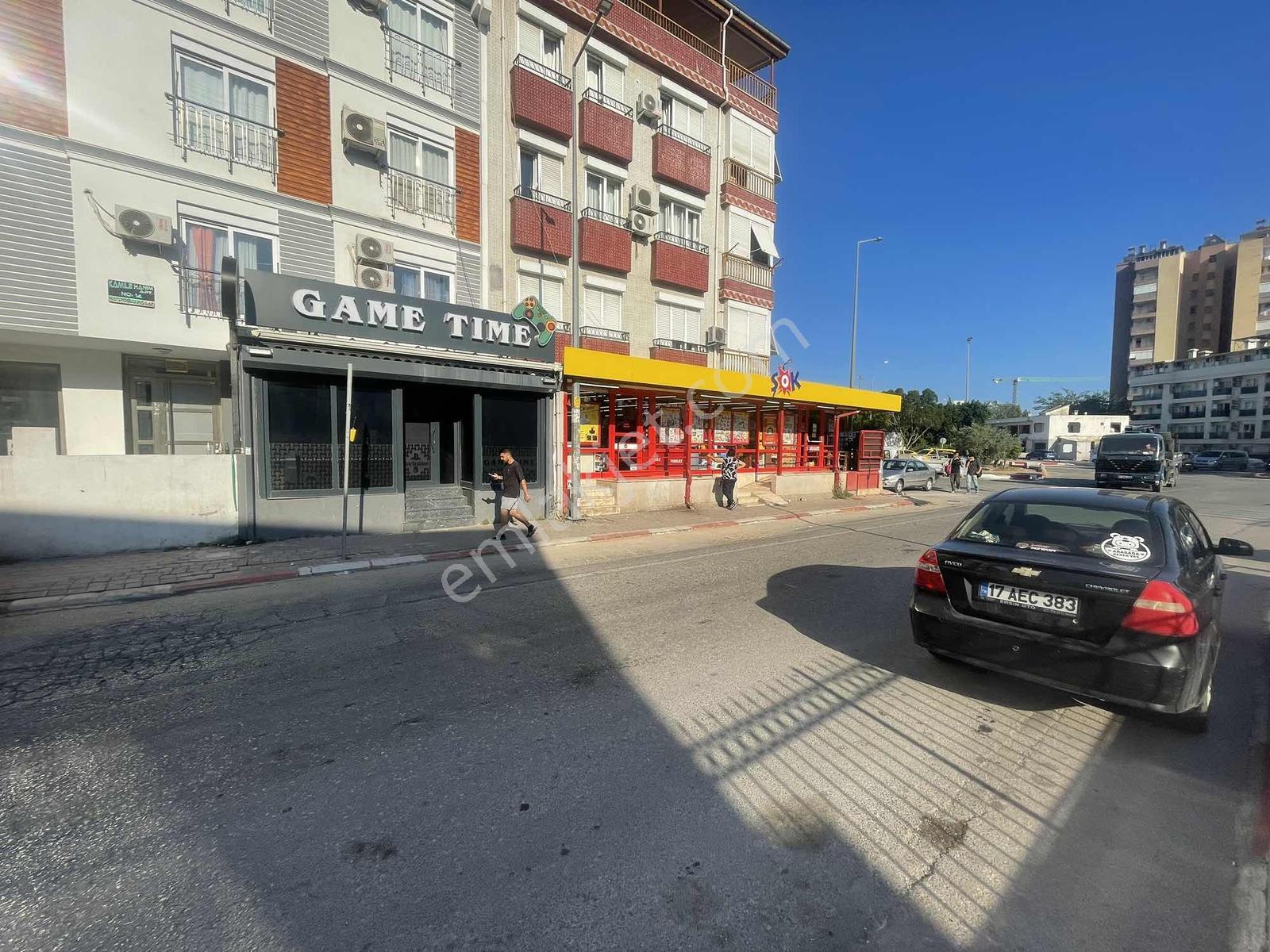 Kafeler Caddesinde Yüksek Cirolu Düşük Kiralı Oyun Salonu - Görsel 34