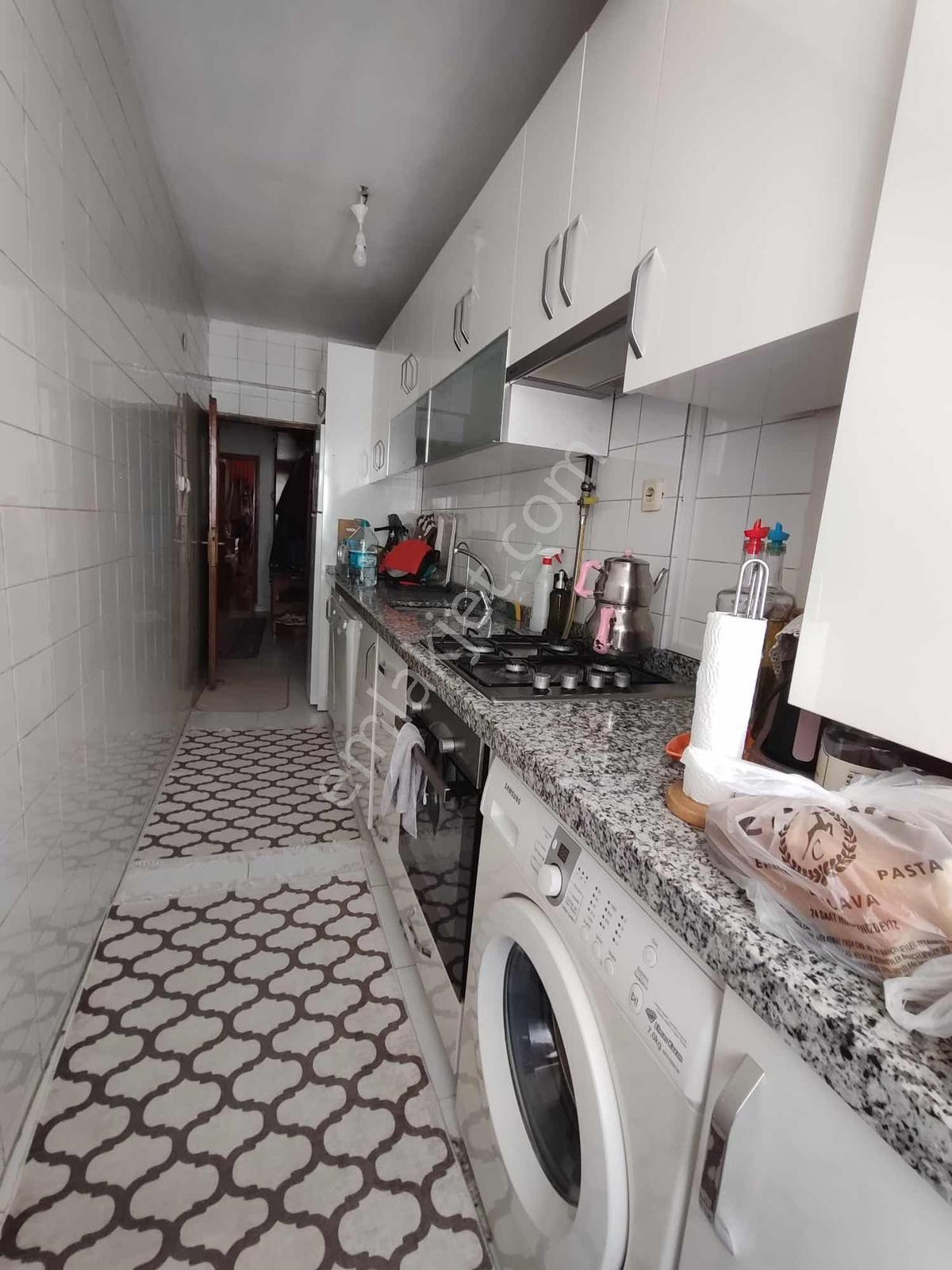 Bahçelievler Siyavuşpaşada 5.kat 2+1 70 M2 1999 Yapımı - Görsel 14