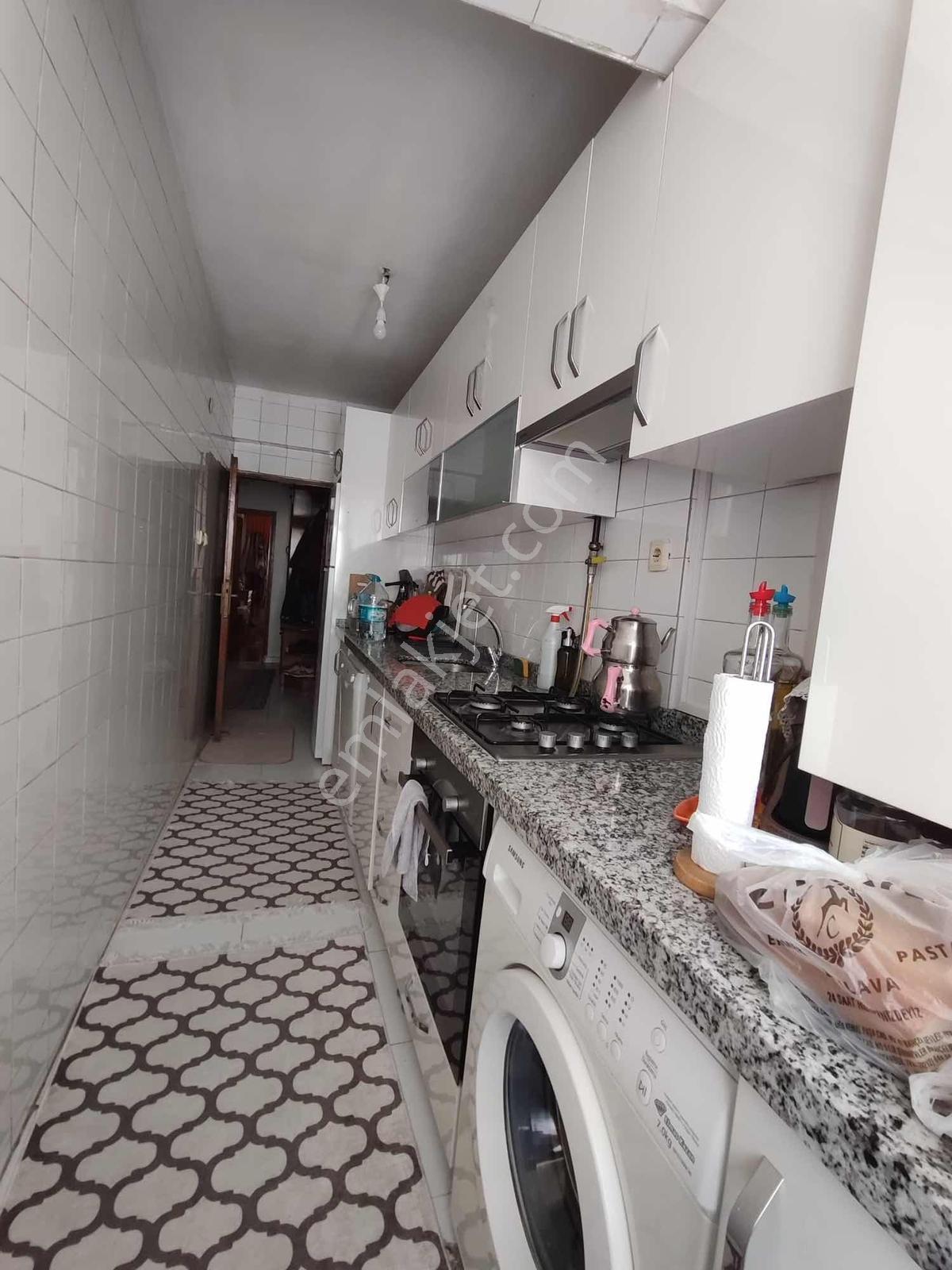 Bahçelievler Siyavuşpaşada 5.kat 2+1 70 M2 1999 Yapımı - Görsel 8