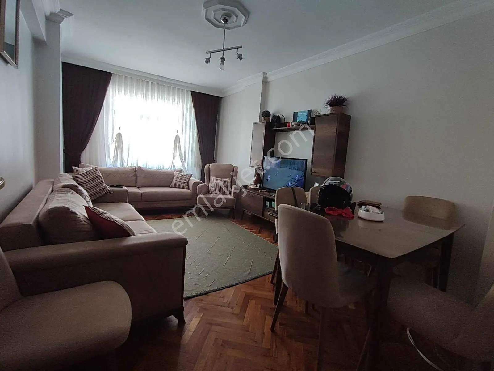 Bahçelievler Siyavuşpaşada 5.kat 2+1 70 M2 1999 Yapımı - Görsel 7