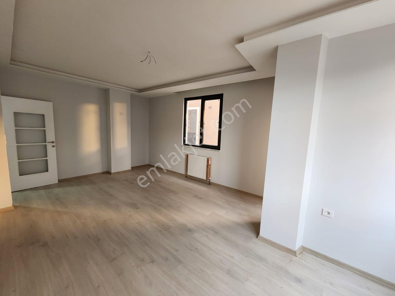 Marmara Üni.yakın Ayrı Mutfak Geniş M2 Ön Köşe 2+1 Daire - Görsel 15