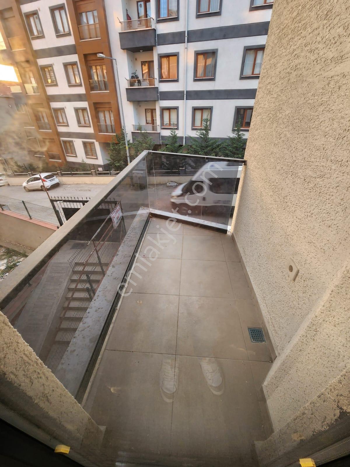 Marmara Üni.yakın Ayrı Mutfak Geniş M2 Ön Köşe 2+1 Daire - Görsel 7