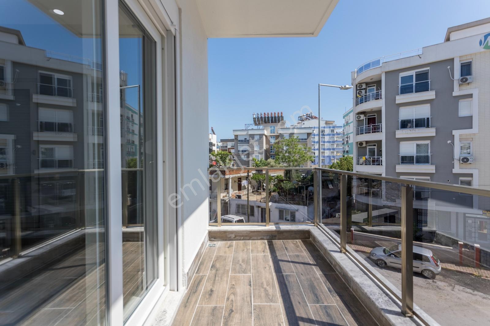 Doğal Gazlı Yerden Isıtmalı Kiralık Lüks 2+1 Daire - Görsel 13