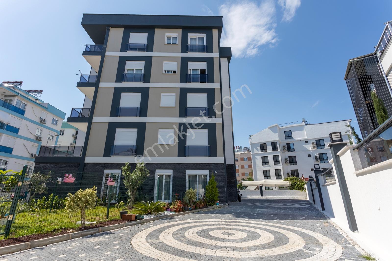 Doğal Gazlı Yerden Isıtmalı Kiralık Lüks 2+1 Daire - Görsel 21