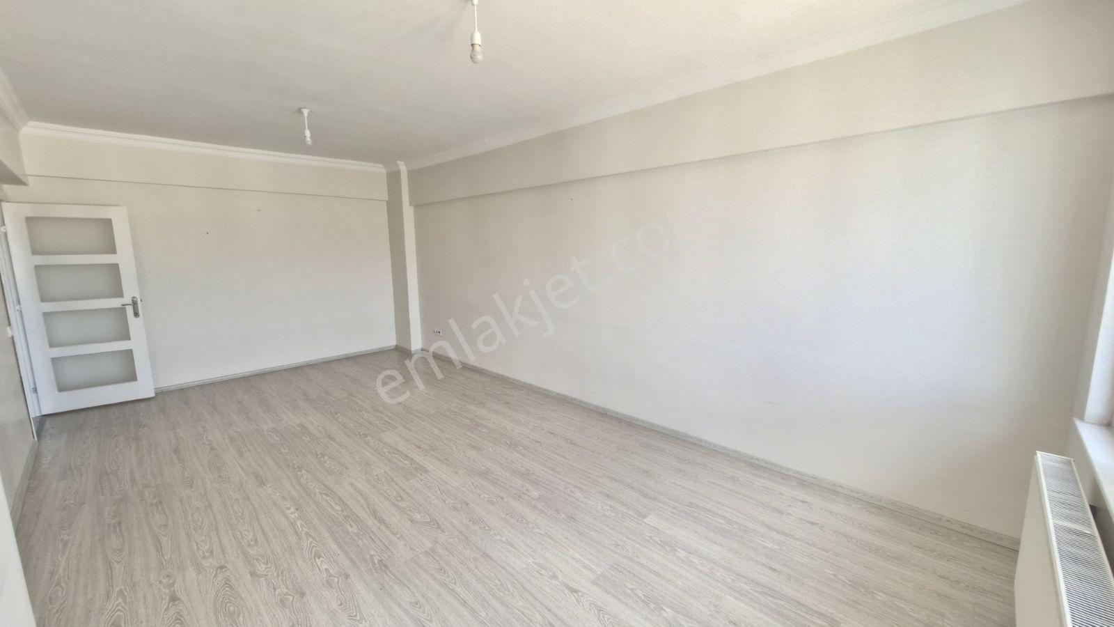 Ymz'den Beştepe'de Satılık Sitenin En Uygun Fiyatlı 2+1 Dairesi - Görsel 2