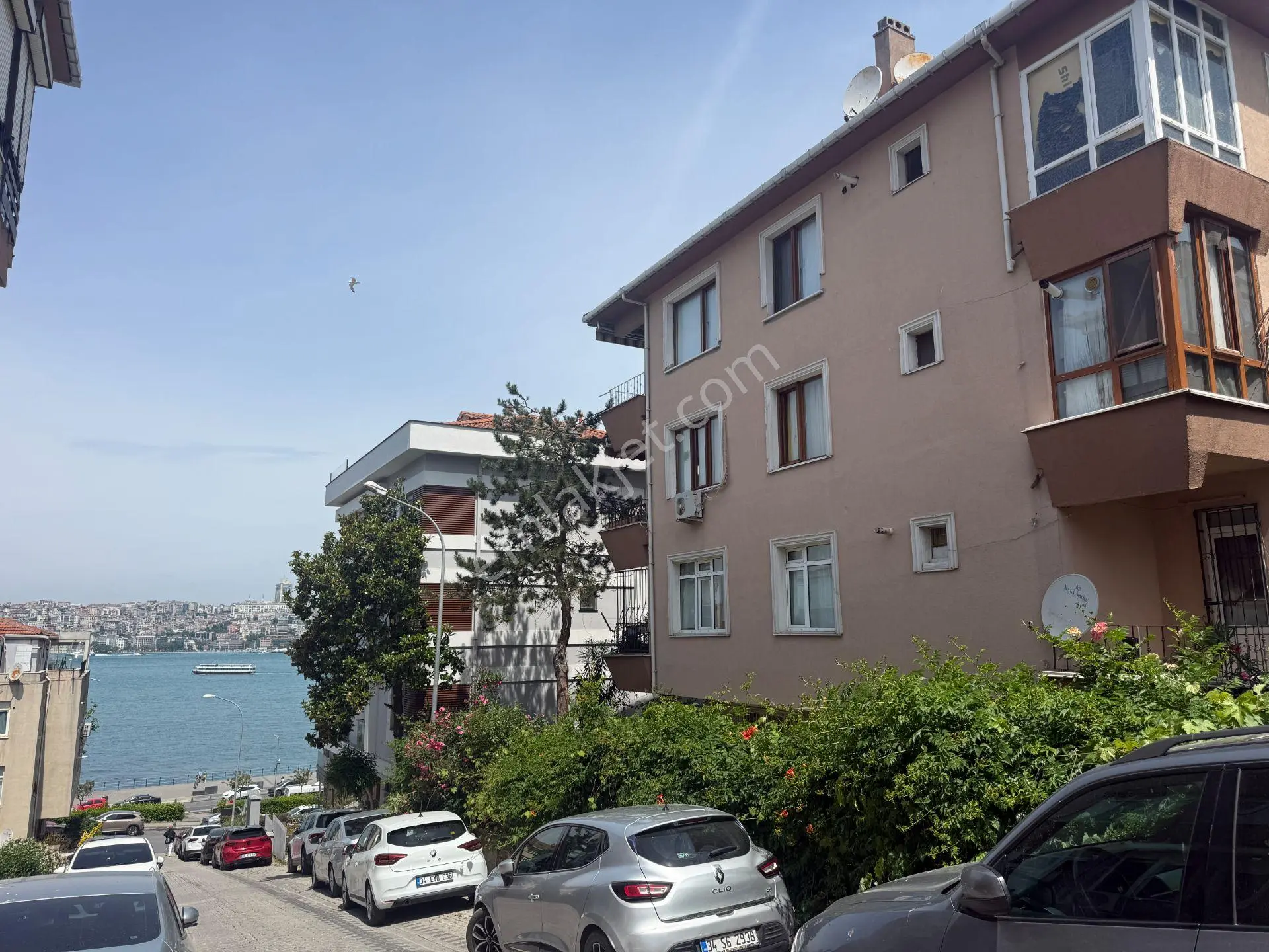 Yankıdan Üsküdar Ayazmada Sahile Paralel 3+1 Kiralık 110m2 Daire