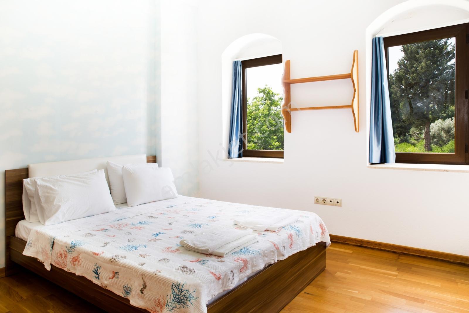 Bodrum Bitezde 5 Odalı Müstakil Havuzlu Kiralık Villa - Görsel 7