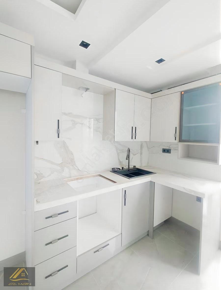 Atakent'in En Gözde Noktasında Mimari Tasarımlı Lüks 1+1 Kiralık - Görsel 25