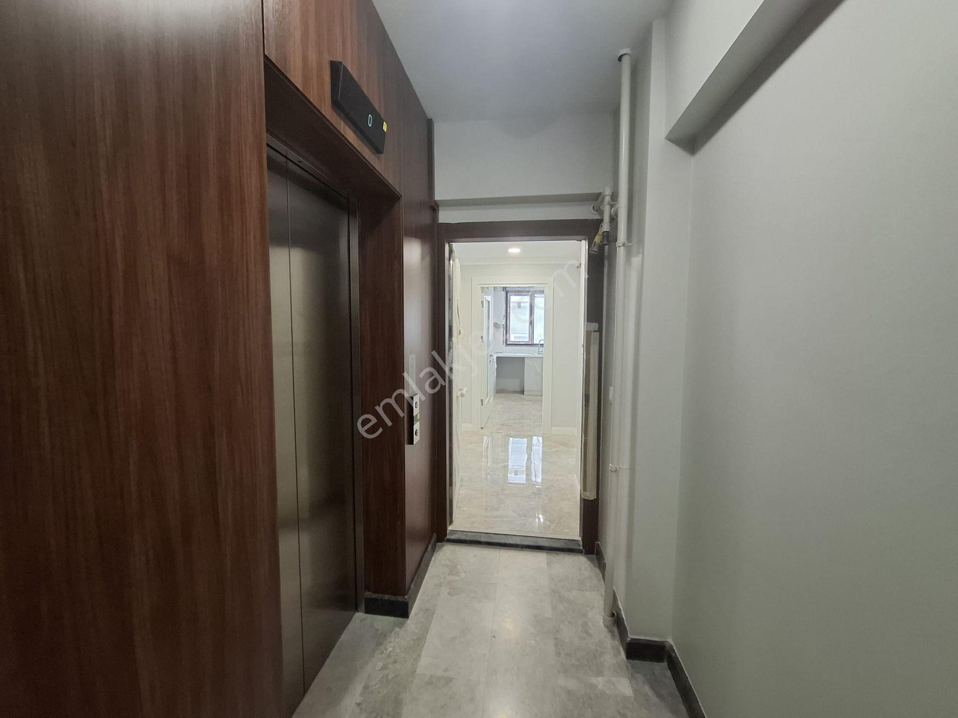 Bahçelievler'in Nezih Bölgesinde Yeni Binada 3+1 Satılık Daire - Görsel 26
