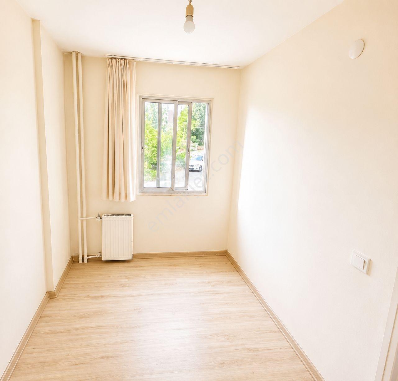 Erzene Mh Evka 3 Metro Ve Üniversite Yakını Kiralık Daire 1+1 - Görsel 5